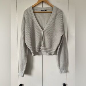 Boohoo Light Gray V-Neck Cardigan